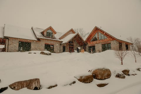Luxury country living in Alexandria, Ontario