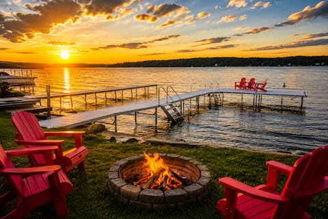 Lake Charlevoix Private Boat Dock • Firepit
