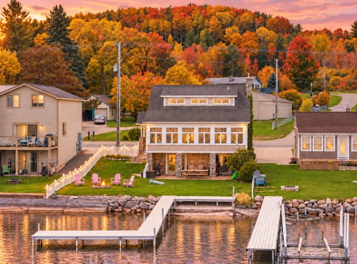 Lake Charlevoix Private Boat Dock • Mooring Ball
