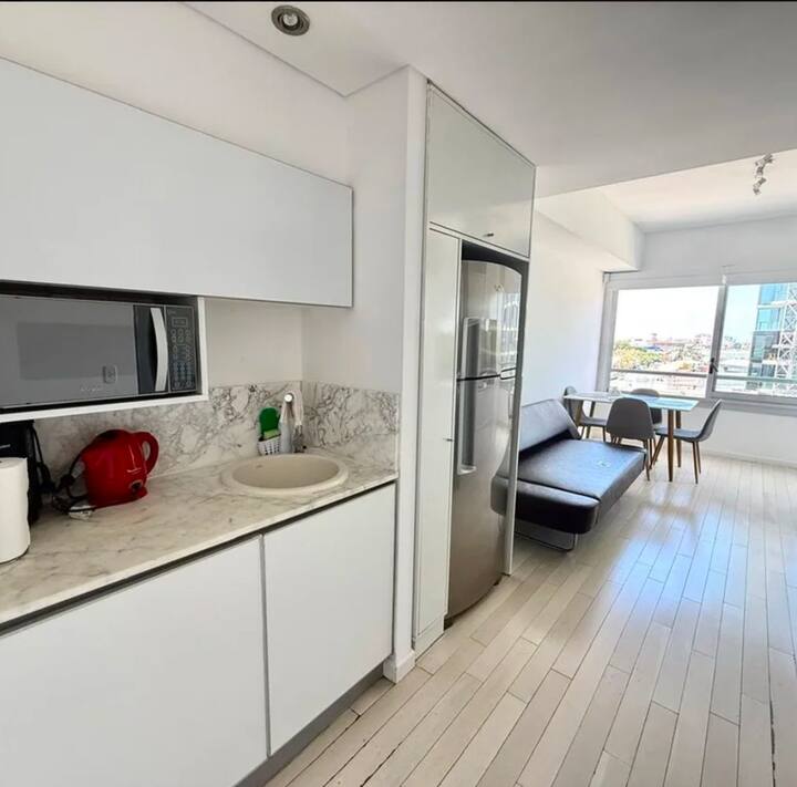Studio apartment in Puerto Madero with parking and WiFi