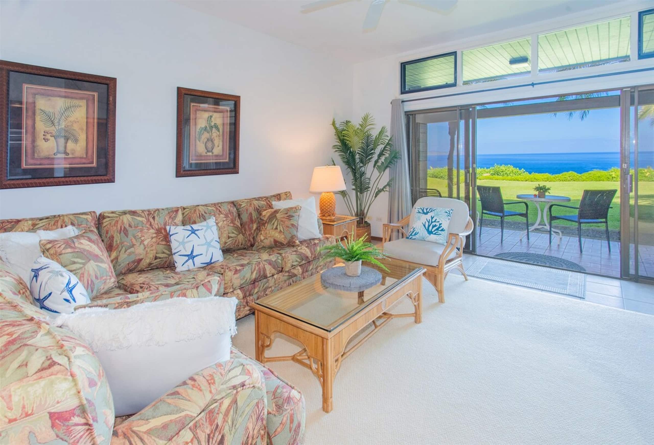 Villa in Lahaina · ★4.9 · 1 bedroom · 2 beds · 2 baths - Image 2