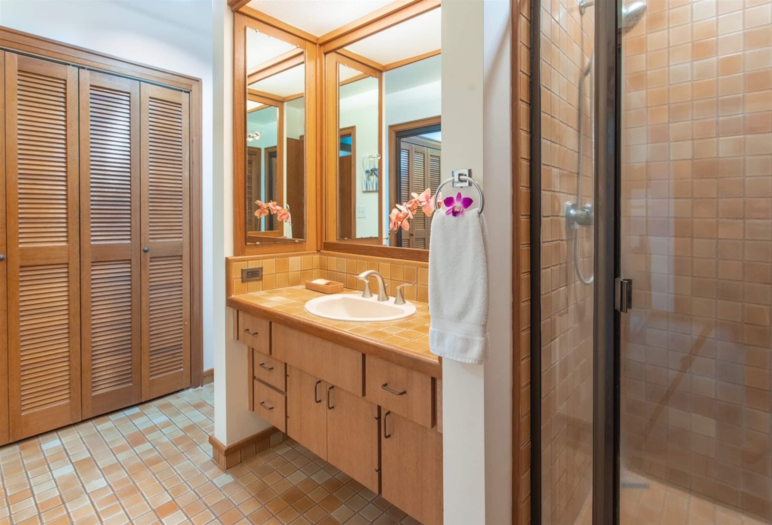 Villa in Lahaina · ★4.9 · 1 bedroom · 2 beds · 2 baths - Image 26