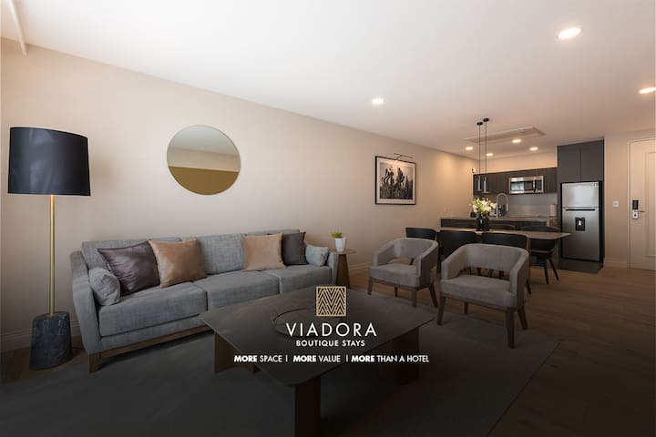 Condesa – Presidential Ste. Live/Work 2BD/2BA 6PAX