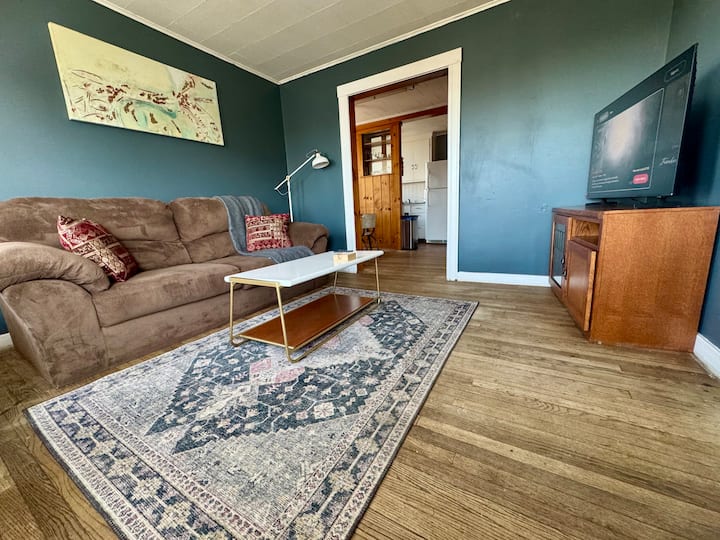 Cute Townhouse W 2 Bedroom & Parking In Utica #2 - Utica, NY