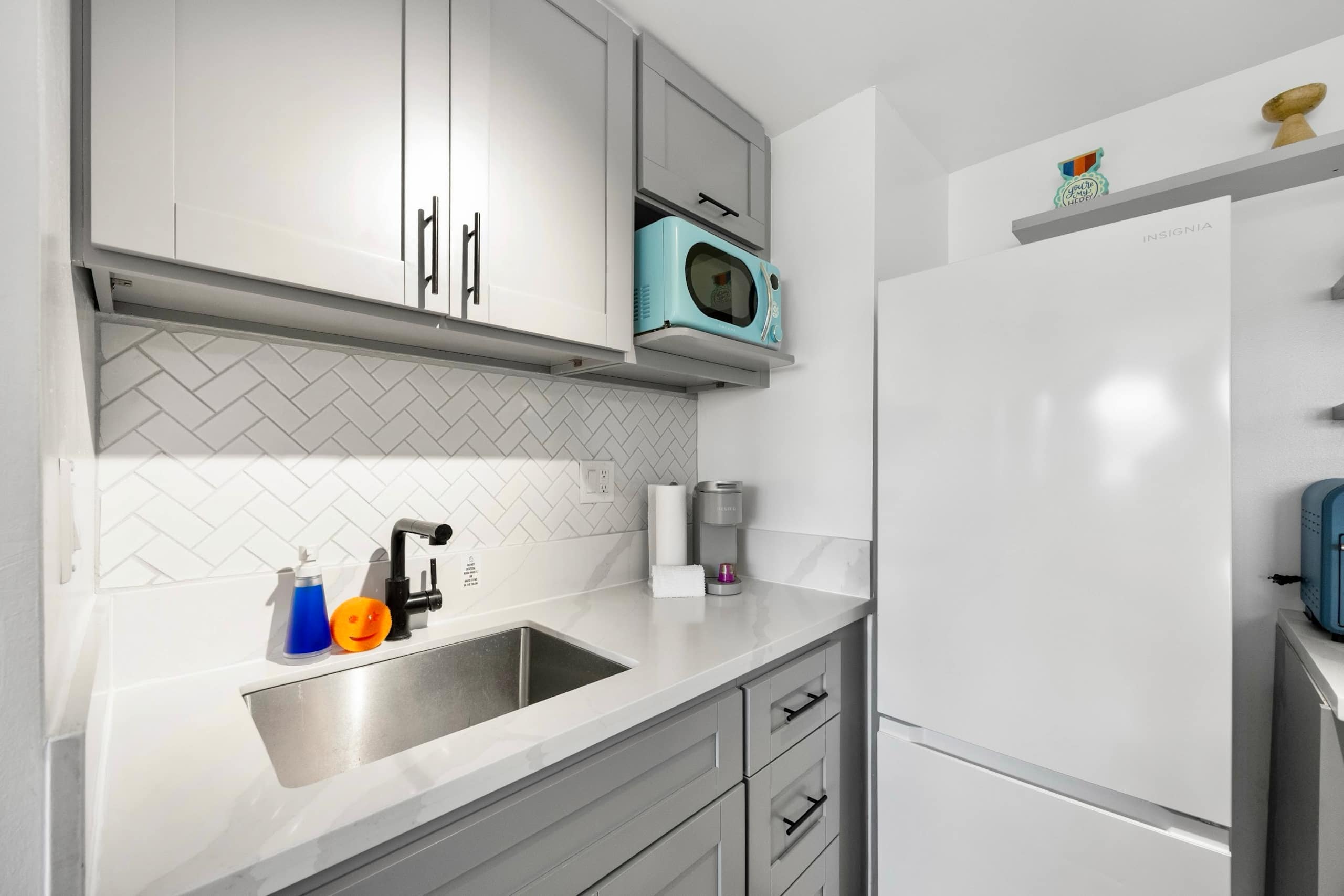 Condo in Honolulu · ★4.96 · 1 bedroom · 4 beds · 1 private bath - Image 24