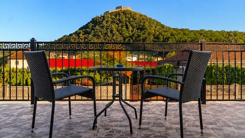 A private villa beneath the Deva Fortress awaits