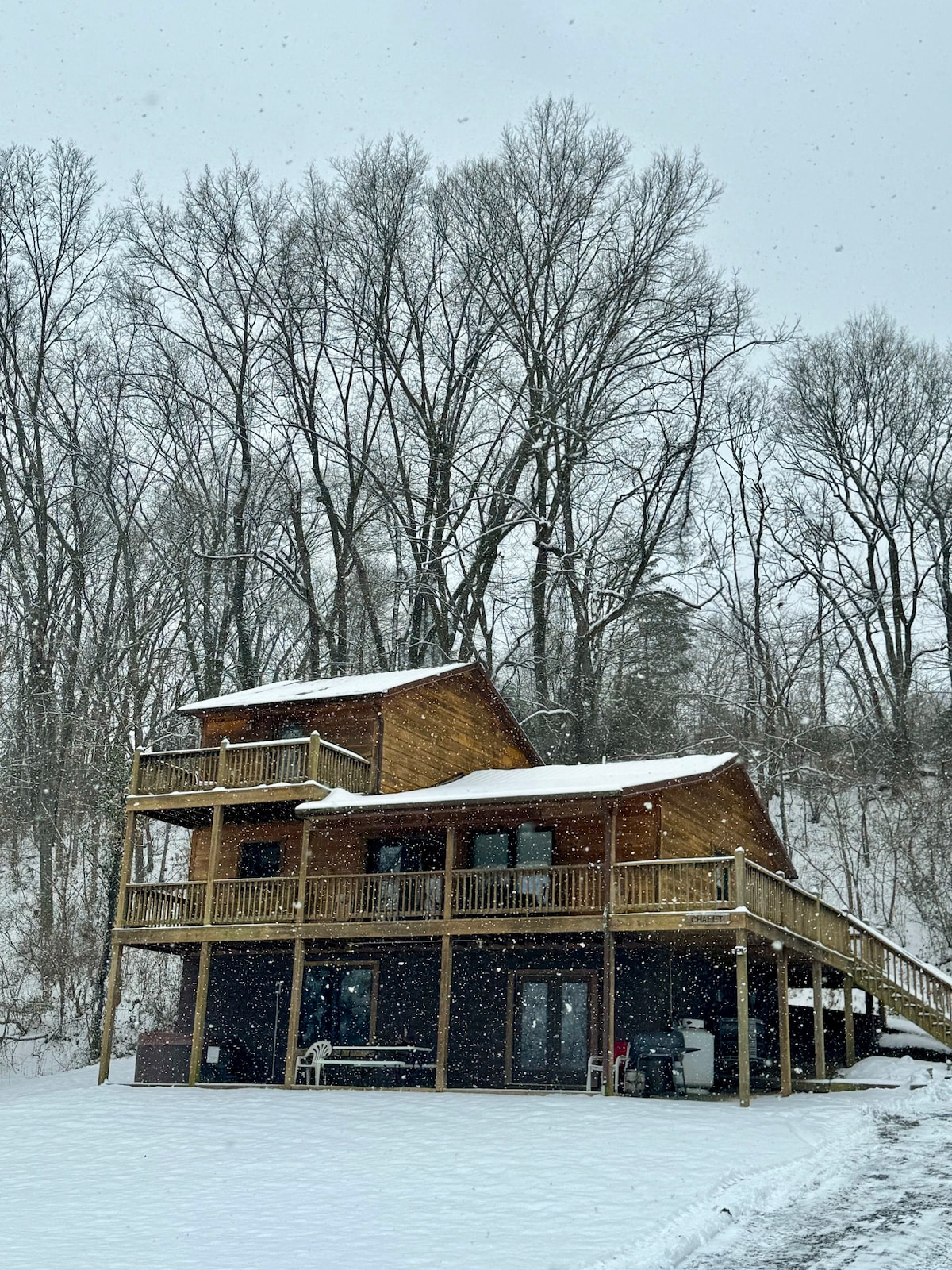 Foggy River Chalet Shenandoah River Cabins for Rent in Luray
