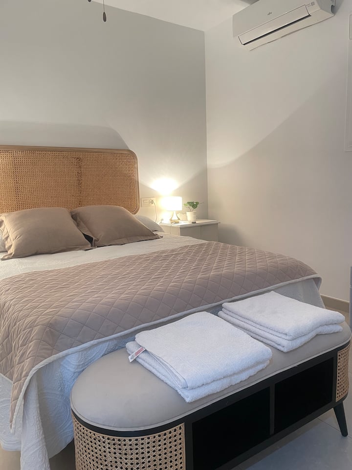 საძინებელი 1