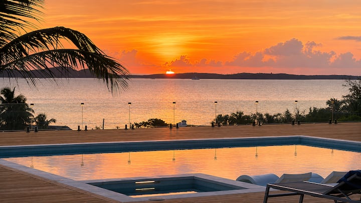 Ultimate Outdoor Living In the Heart of Exuma - Villas for Rent in