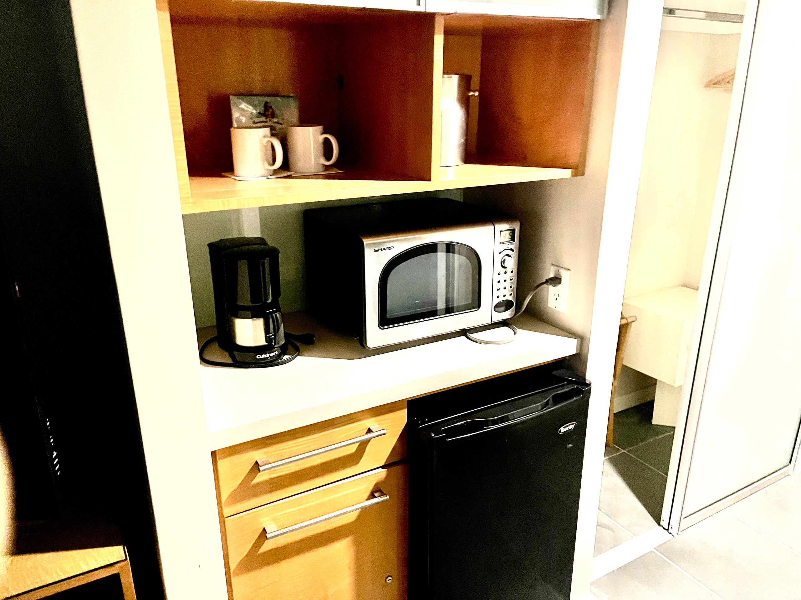 Hotel in Honolulu · ★4.53 · Studio · 2 beds · 1 private bath - Image 9