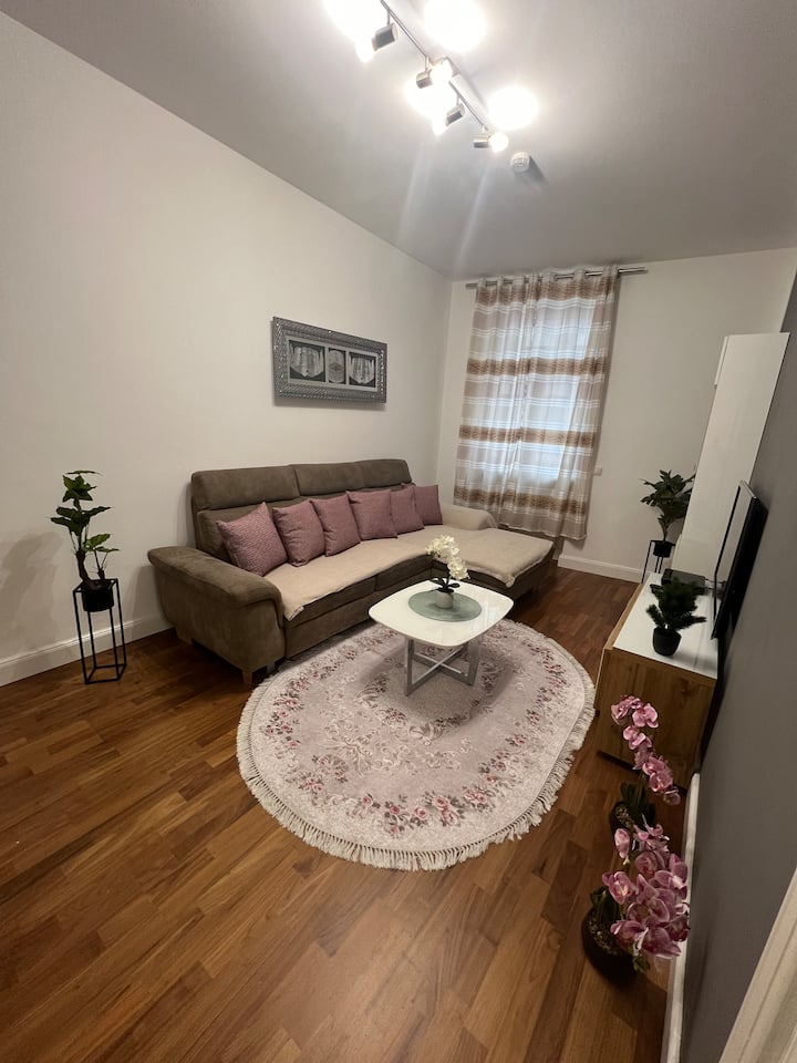 Schöne 2 Zimmer Wohnung In Top Lage Heidelberg - Heidelberg