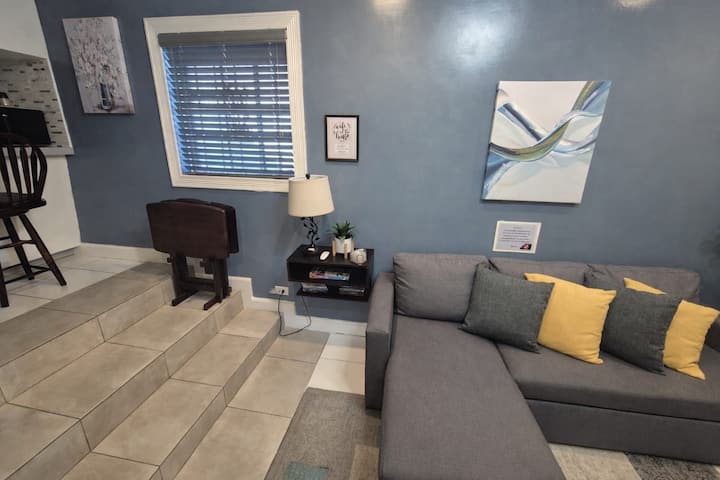 The Island Breeze 1-bedroom Rental Unit. - Nassau