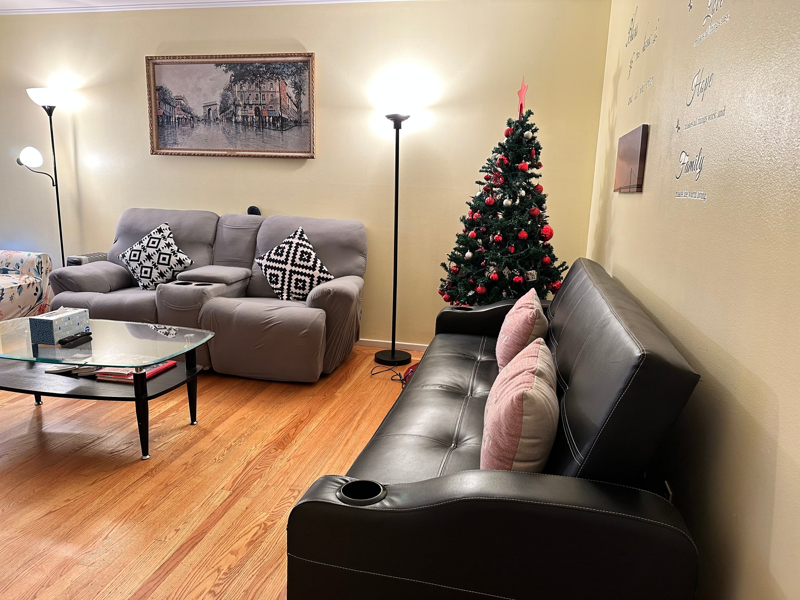 Home in San Francisco · ★4.92 · 2 bedrooms · 3 beds · 1 bath - Image 5