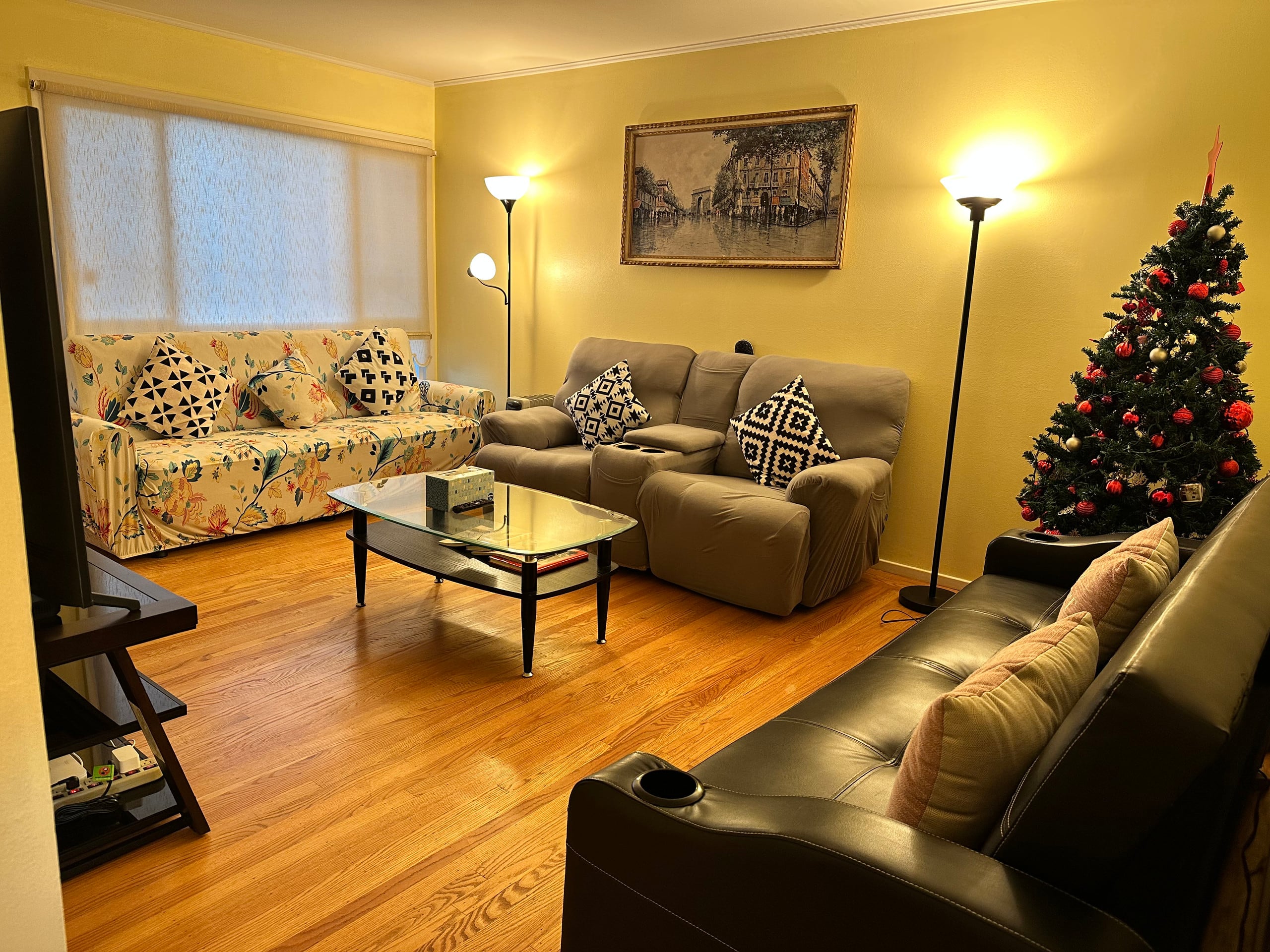 Home in San Francisco · ★4.92 · 2 bedrooms · 3 beds · 1 bath - Image 9
