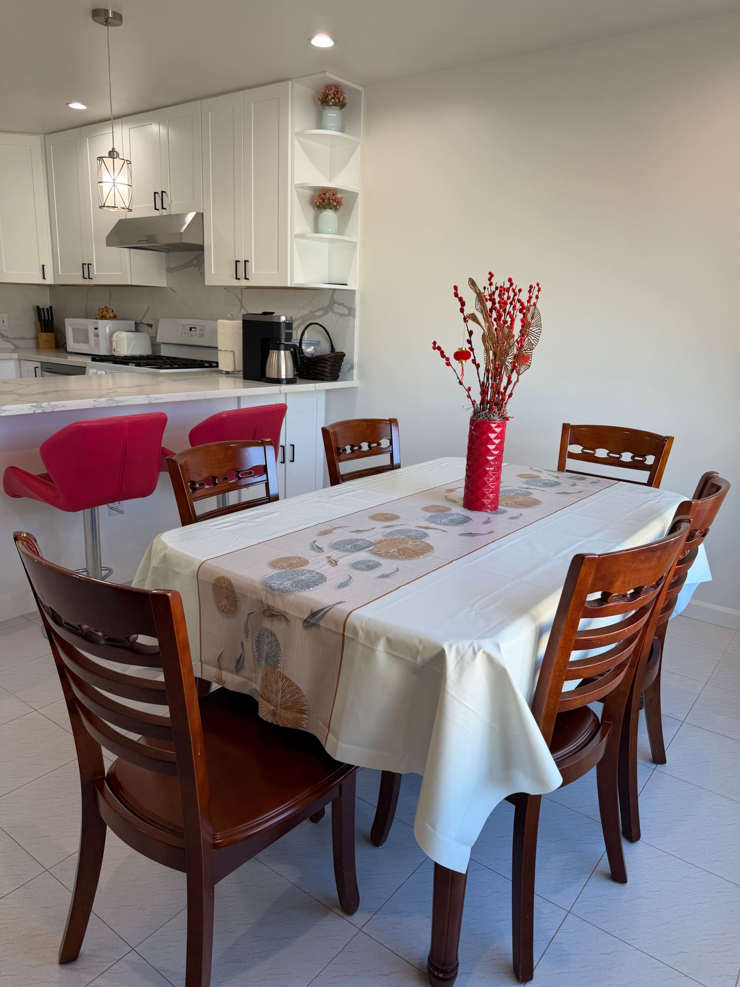 Home in San Francisco · ★4.92 · 2 bedrooms · 3 beds · 1 bath - Image 20
