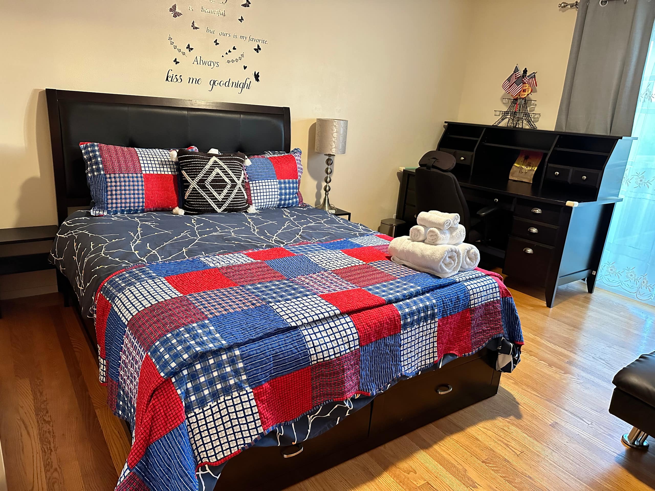 Home in San Francisco · ★4.92 · 2 bedrooms · 3 beds · 1 bath - Image 31