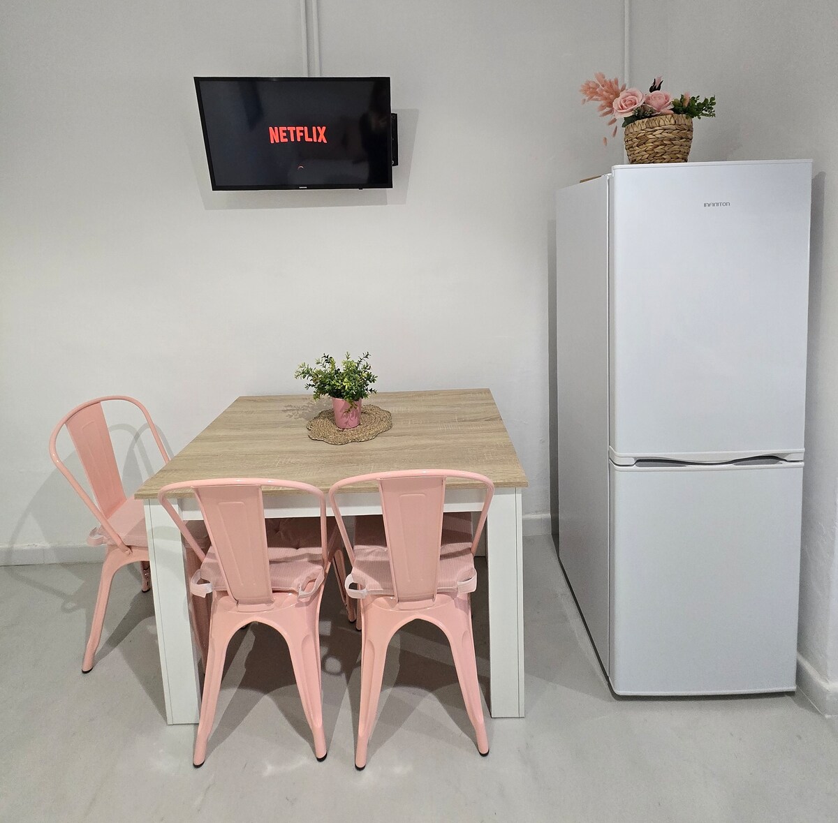 Little Love · Estudio en primera línea en L'Hospitalet de l'Infant — cocina