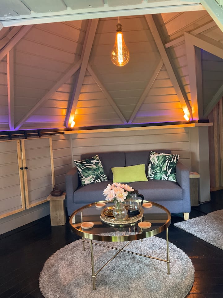 Peaceful Hidden Hut Based In The Heart Of Stamford - Stamford