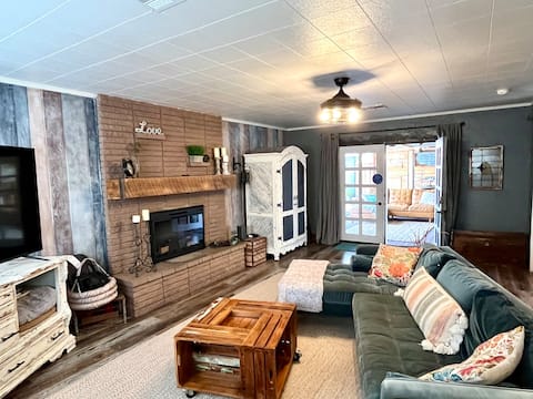 Cozy 4 BR home near Antelope Canyon and Horseshoe