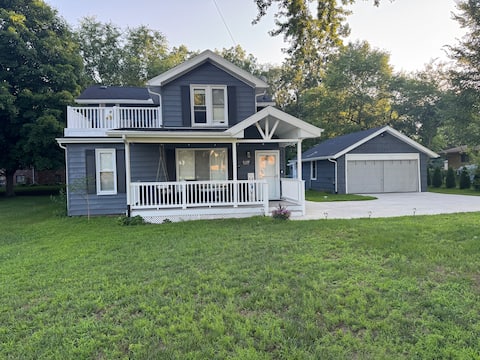 Newly Remodeled,Comfy Home w/Large Fenced Yard