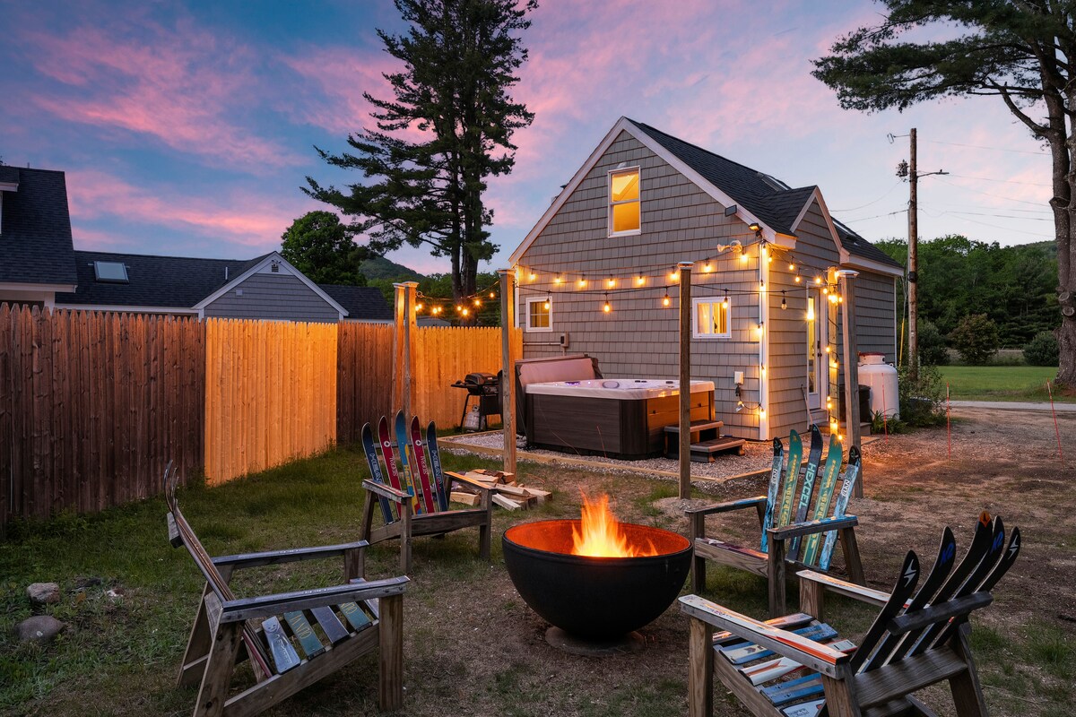 White Mtn Hot Tub Retreat | Bit O' Honey - Houses for Rent in