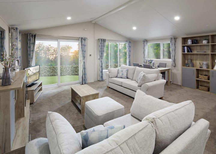 Platinum Lodge 4 - Skegness