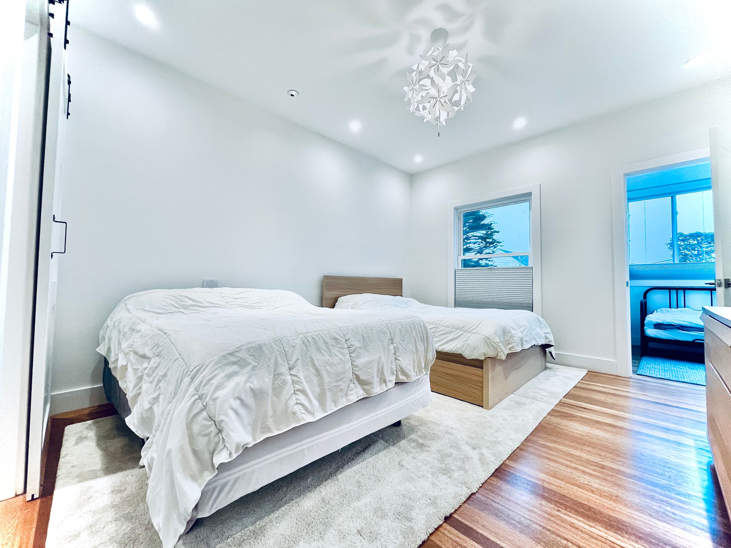Home in San Francisco · ★4.97 · 5 bedrooms · 8 beds · 2 baths - Image 23