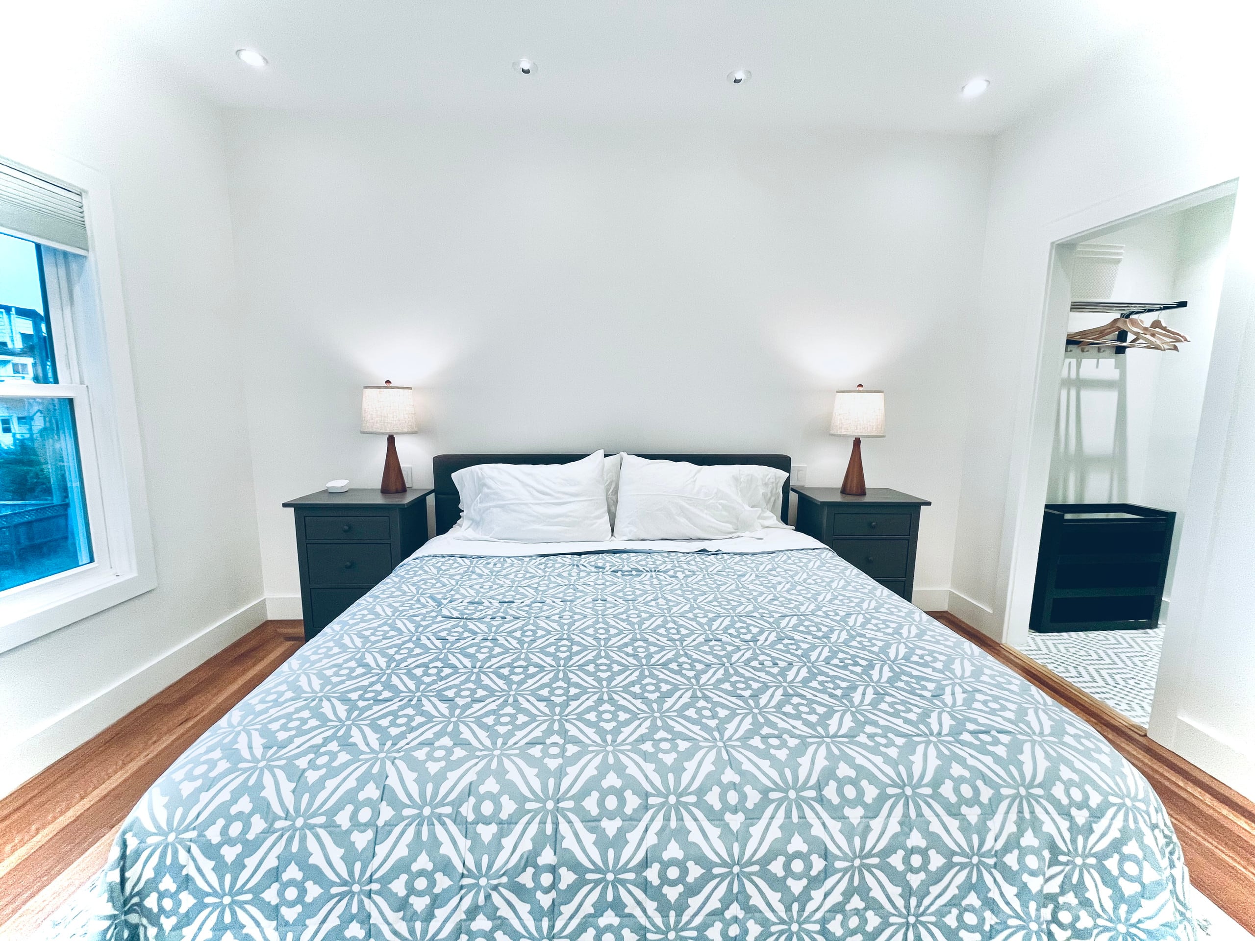 Home in San Francisco · ★4.97 · 5 bedrooms · 8 beds · 2 baths - Image 20