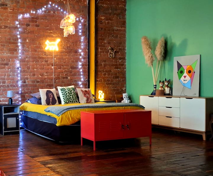 Bedroom