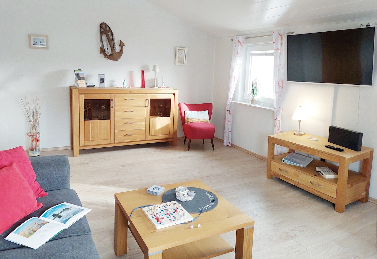 Top performing Airbnb: holiday apartment in country house in Dithmarschen