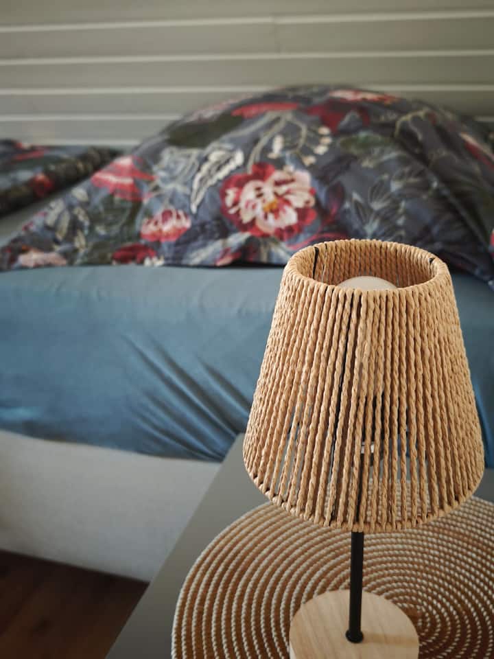 Zimmer In Stuttgart Zuffenhauzen - Stuttgart