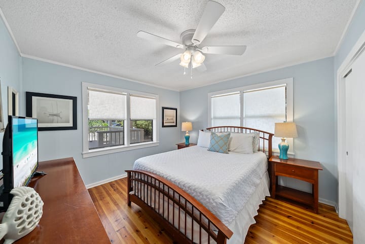 Comfortable queen bedrooms provide private, peaceful sleep zones for guests of all ages.