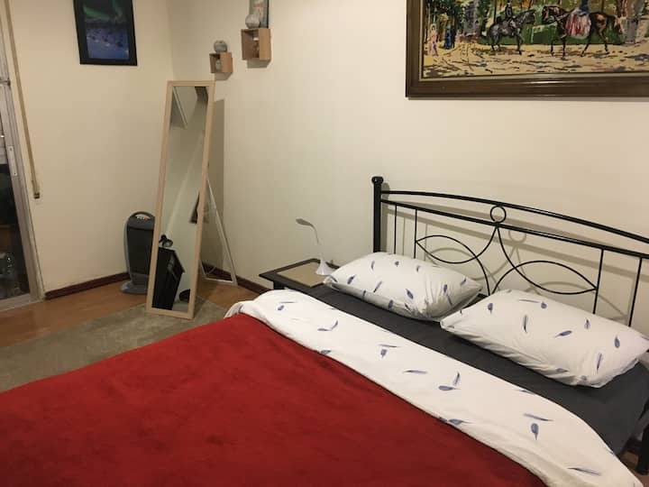 საძინებელი 2