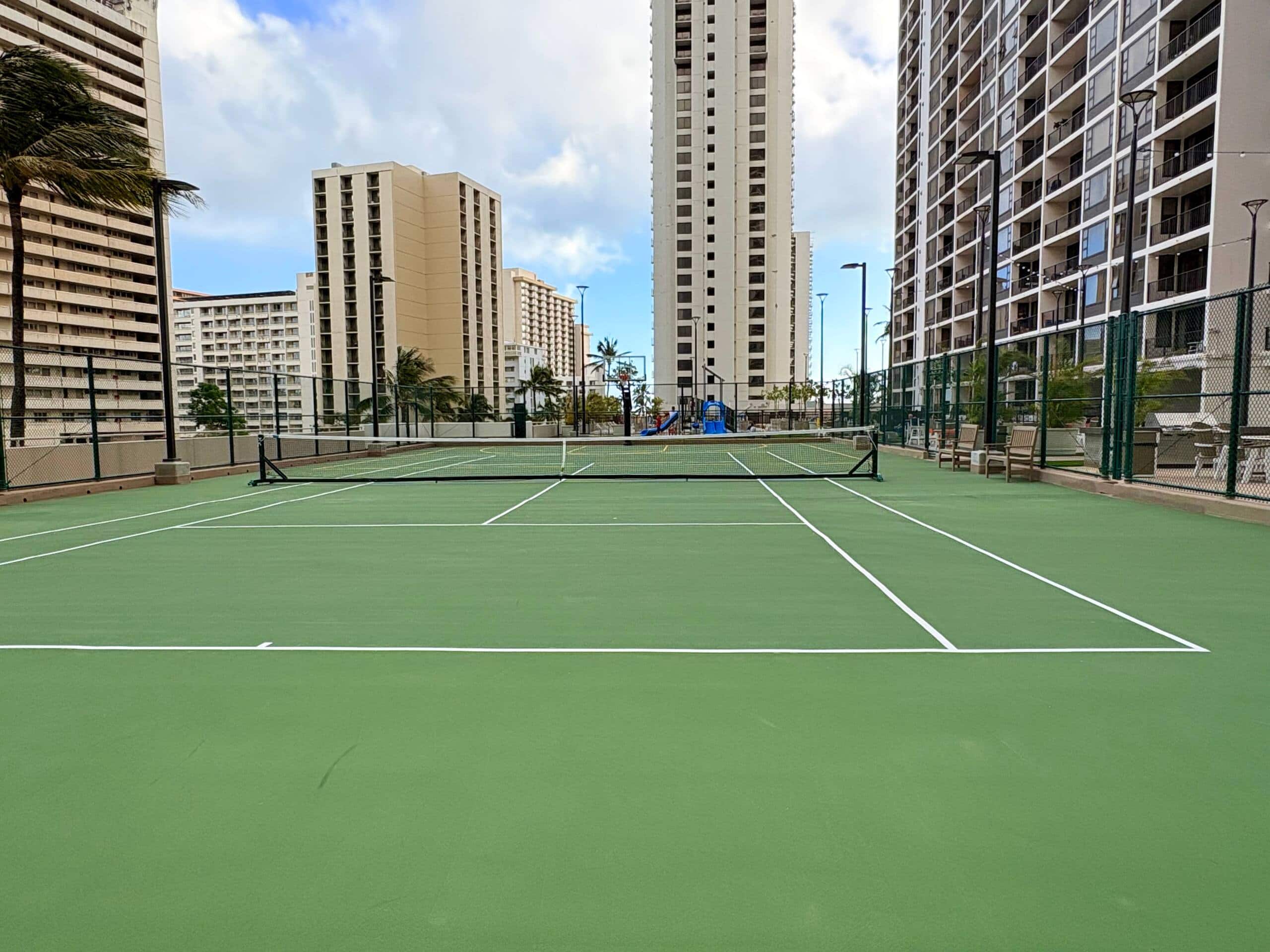 Heart of Waikiki amazing ocean view1 free parking - Image 40