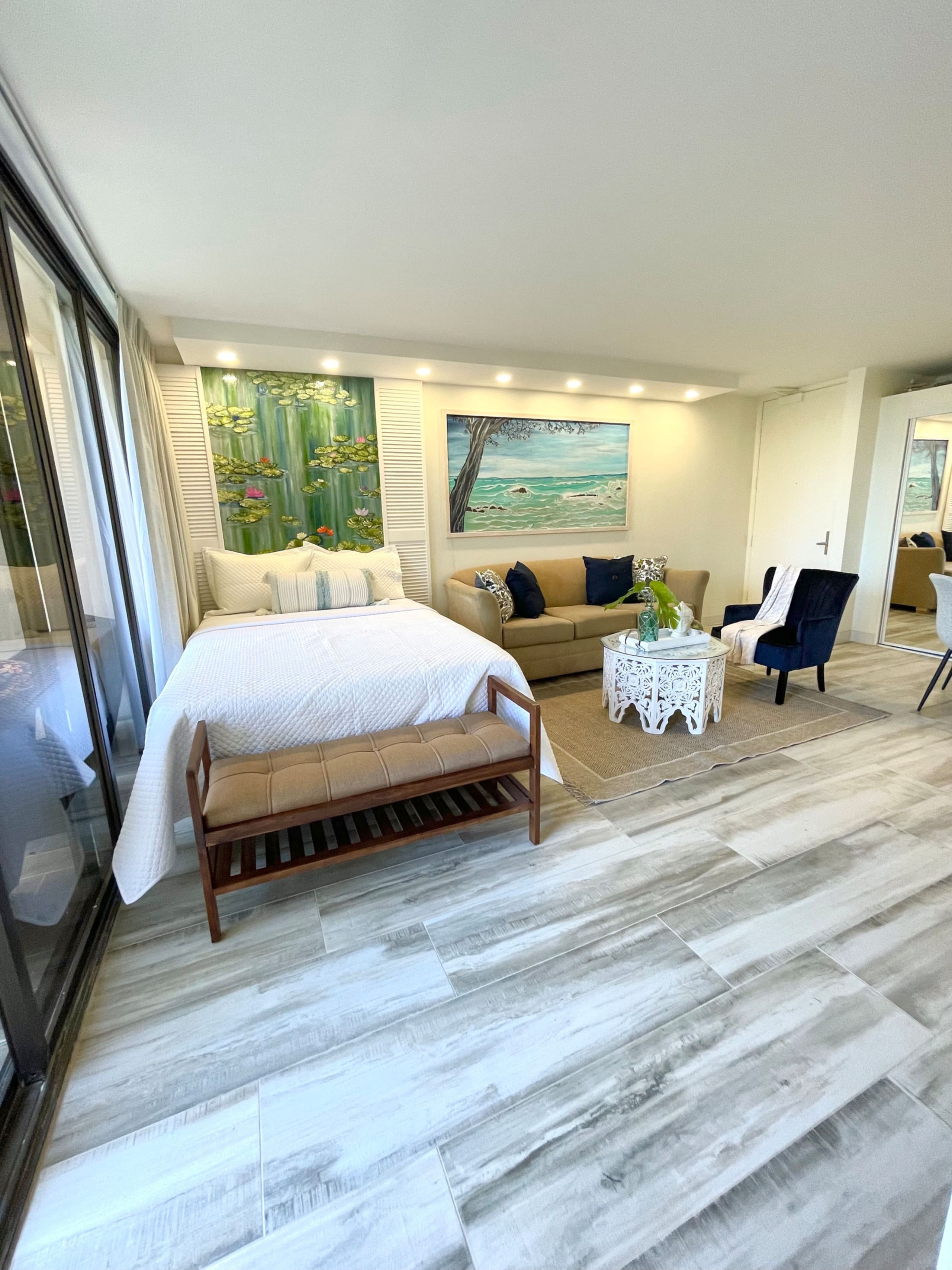 Heart of Waikiki amazing ocean view1 free parking - Image 8