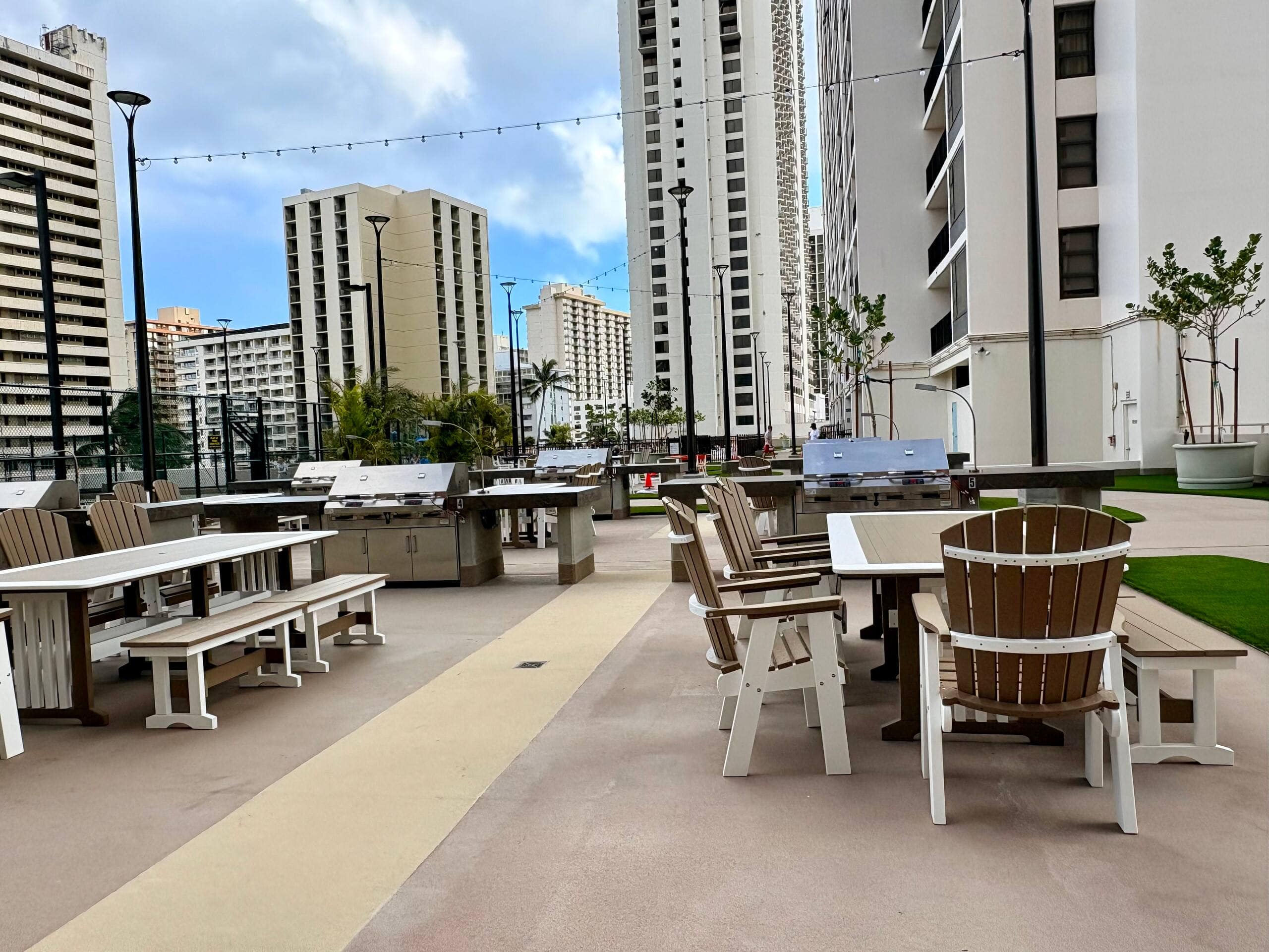 Heart of Waikiki amazing ocean view1 free parking - Image 41