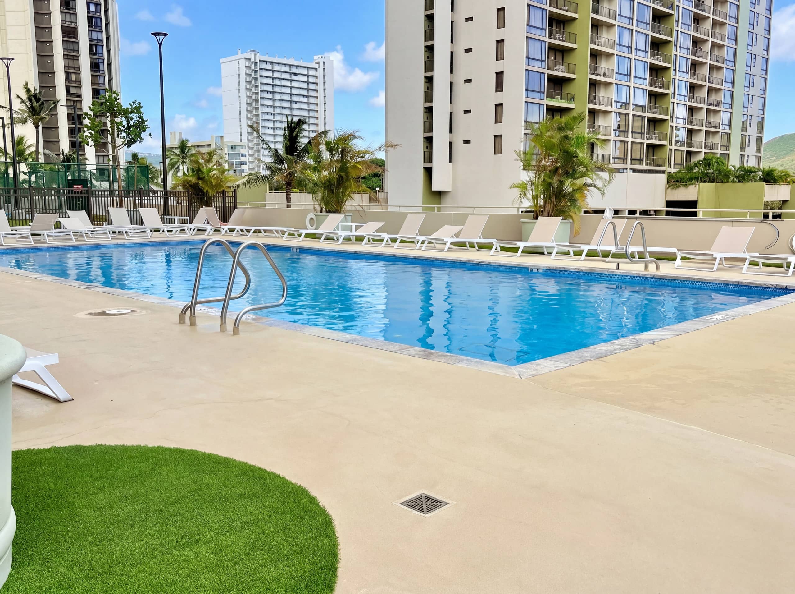 Heart of Waikiki amazing ocean view1 free parking - Image 31