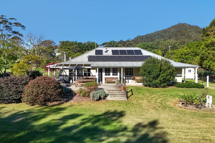 The Byres - By Latitude South Coast - Nowra