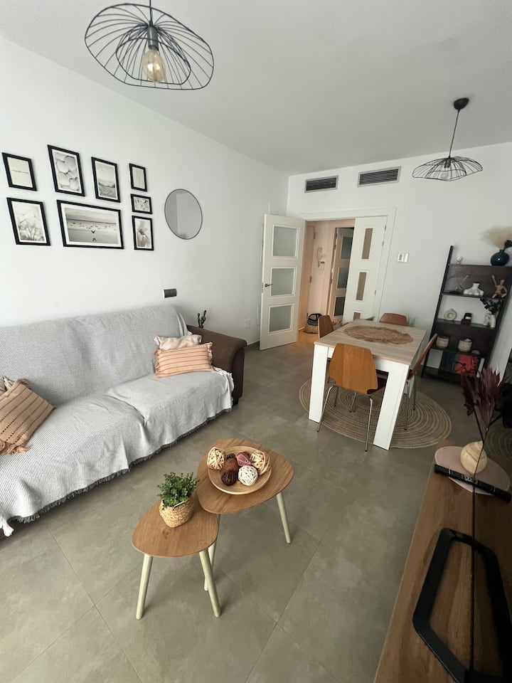 Apartamento Céntrico Con Aparcamiento Gratuito - Málaga