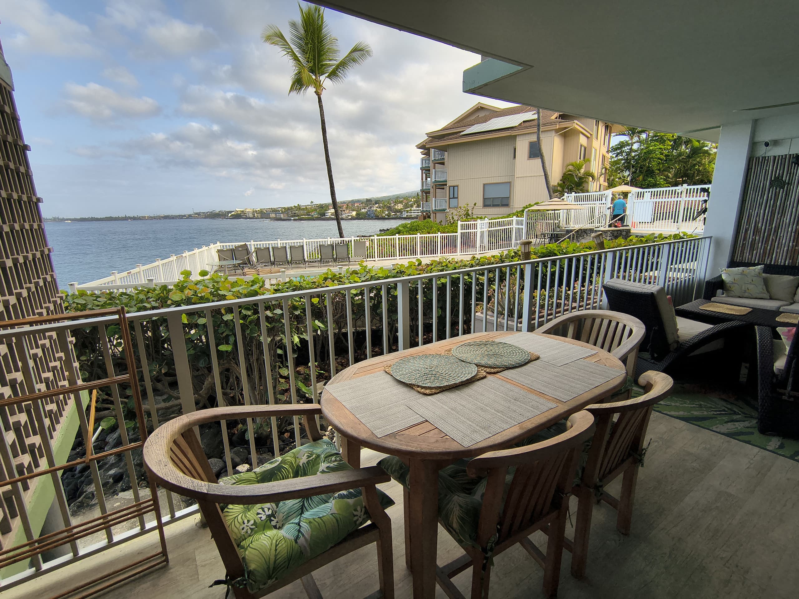 Condo in Kailua-Kona · ★4.94 · 2 bedrooms · 3 beds · 2 baths - Image 26