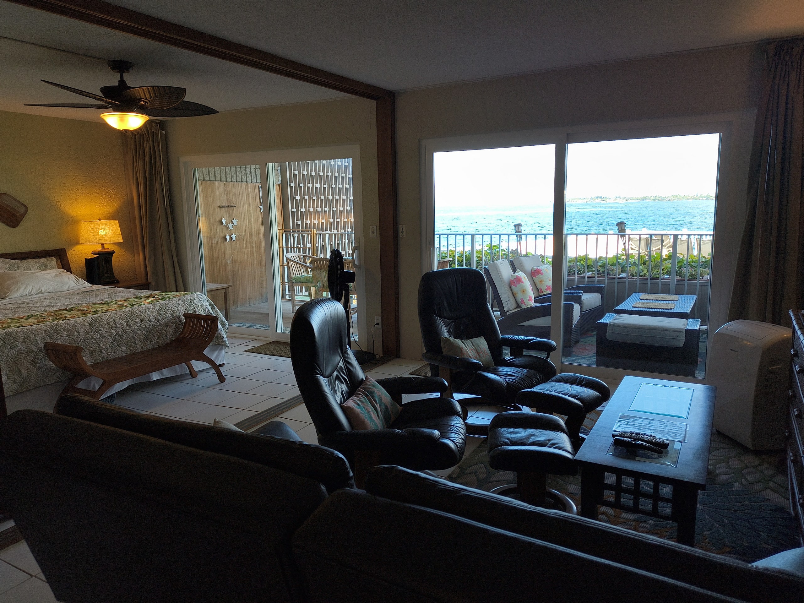 Condo in Kailua-Kona · ★4.94 · 2 bedrooms · 3 beds · 2 baths - Image 16