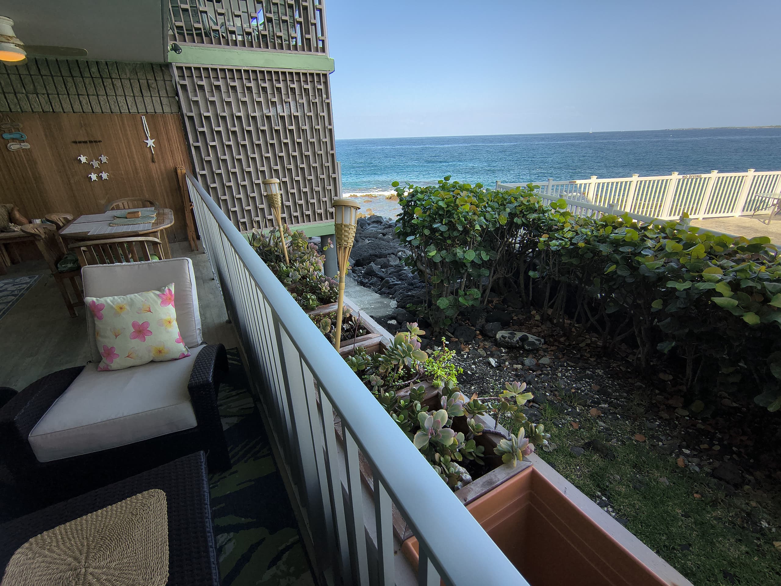 Condo in Kailua-Kona · ★4.94 · 2 bedrooms · 3 beds · 2 baths - Image 24