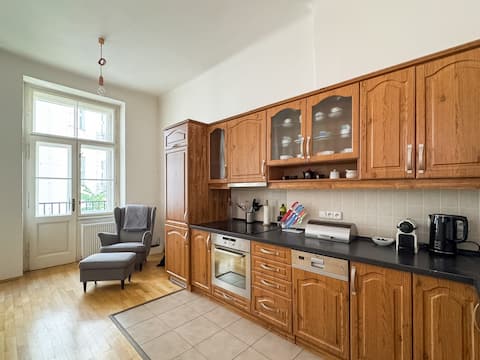 Top performing Airbnb: The BEST place in Prague - Old Town in Josefov