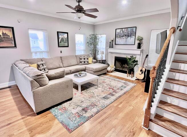 Best view in Nashville with privacy and space.