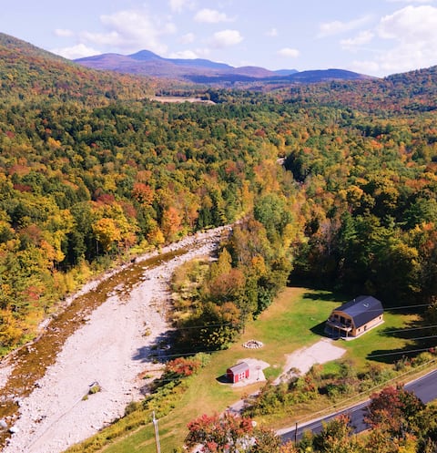 The Barn at Cold River ~ 20 minutes to Ski Resorts