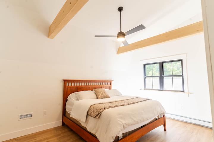 King Bed - Primary w/ Walk In Closet 2nd Floor