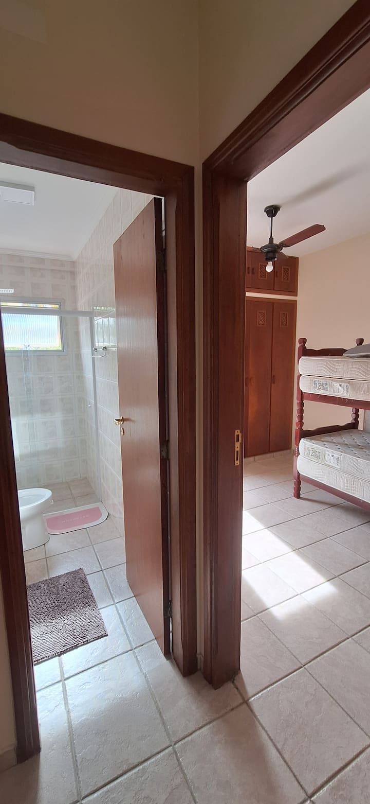 Dhomë gjumi 2