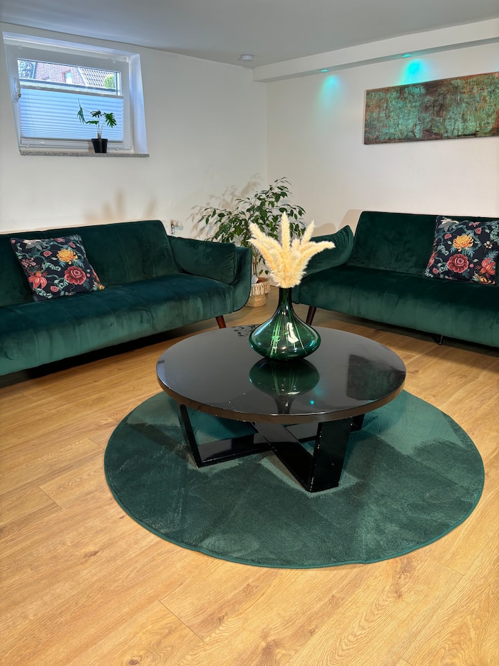 Souterrainwohnung Mit Privaten Garten 3 Zimmer - Hamburg