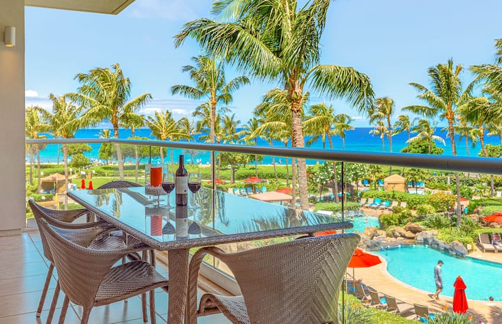 Spacious Oceanview Retreat For Groups, Sleeps 12 - Maui, HI