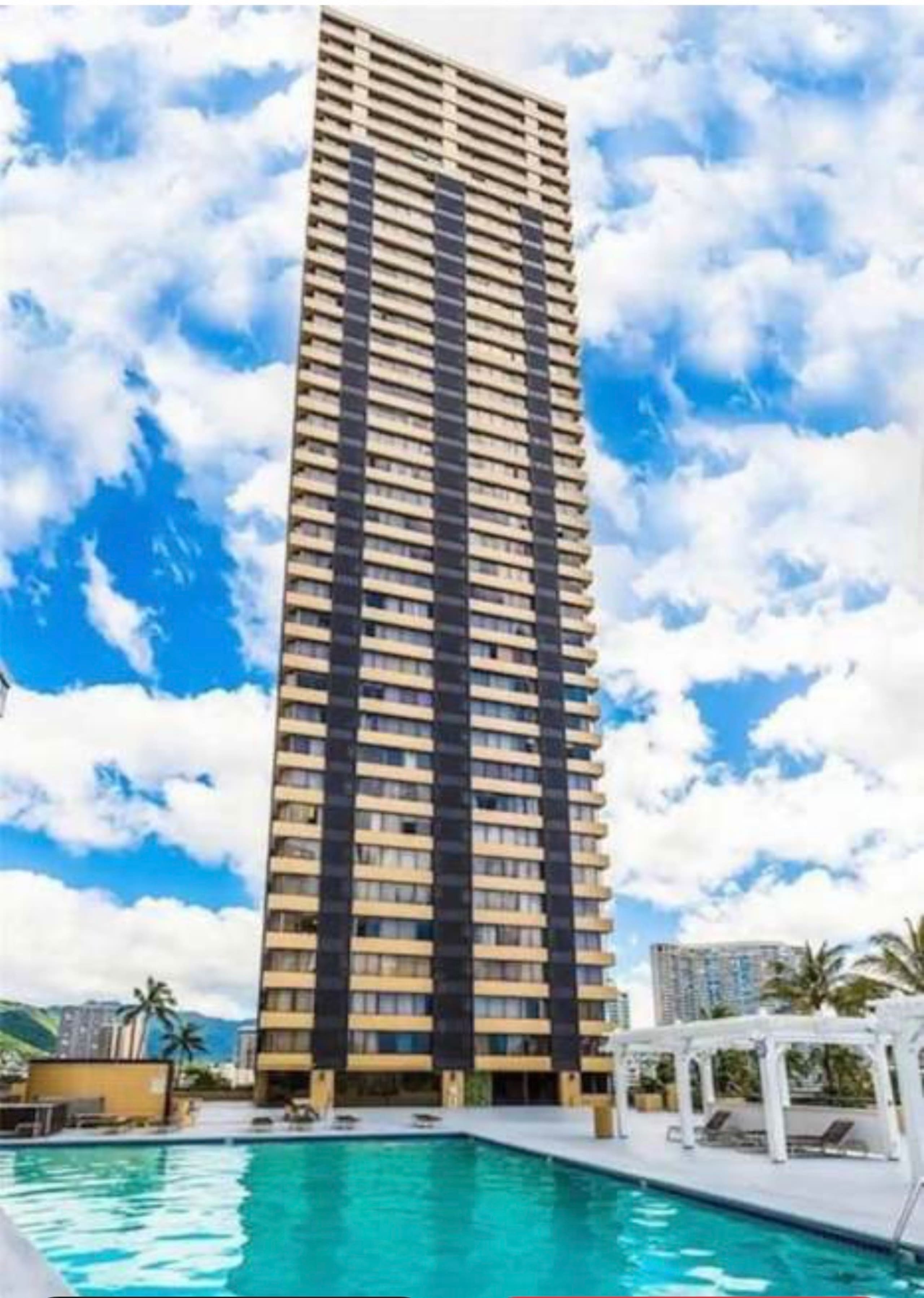 Condo in Honolulu · ★4.75 · Studio · 2 beds · 1 bath - Image 12